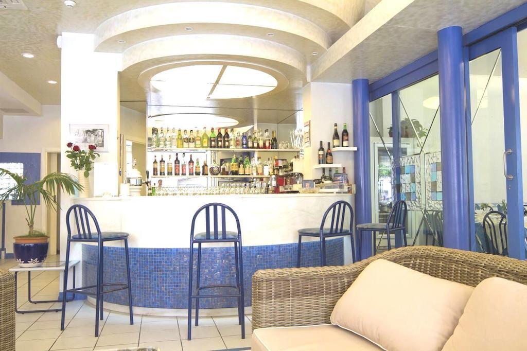 Hotel Vienna Bellaria-Igea Marina Exterior foto